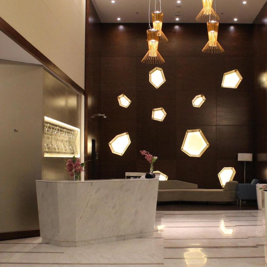 Holiday Inn Jeddah Gateway, an IHG Hotel Bagian luar foto