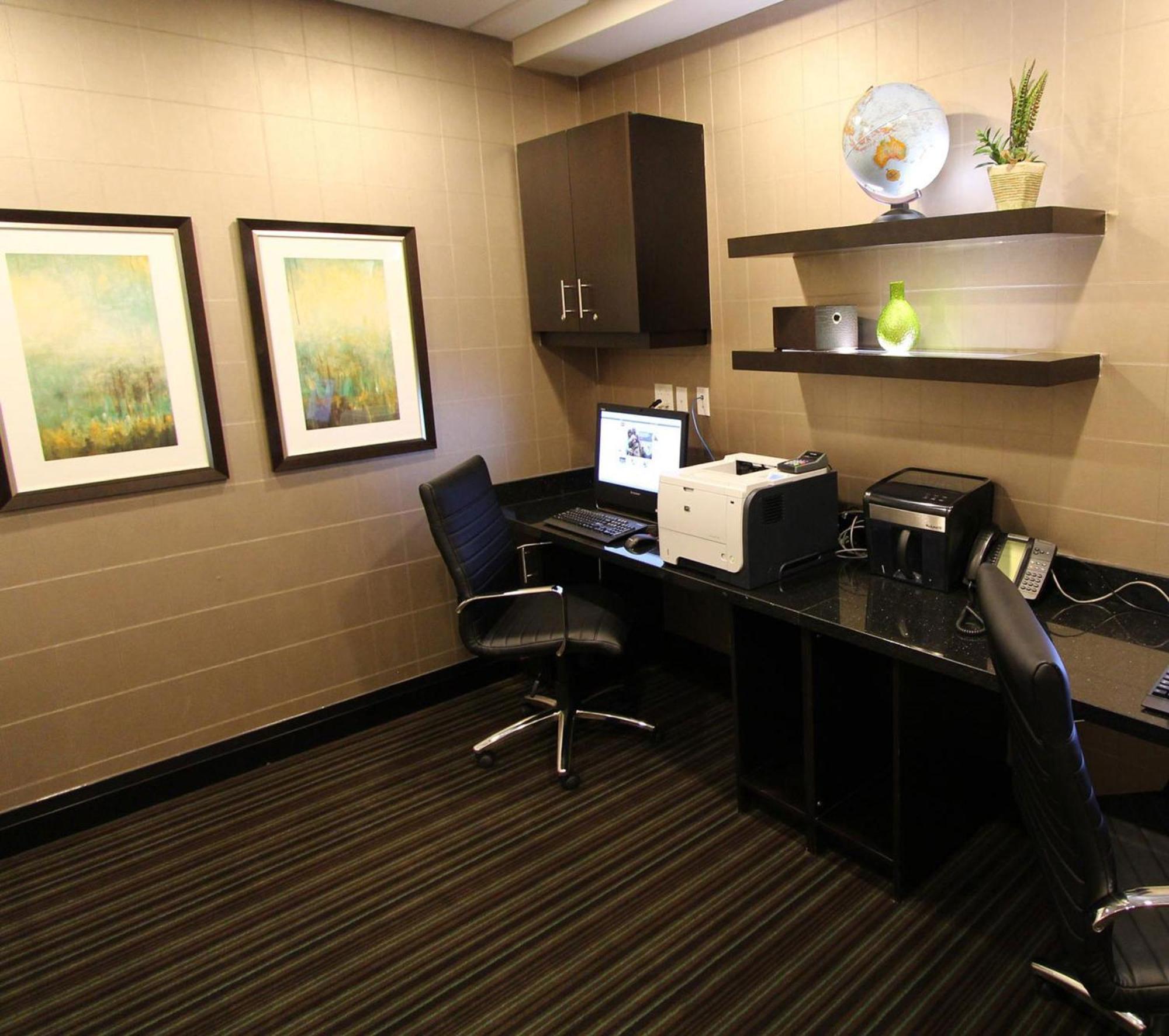 Holiday Inn Jeddah Gateway, an IHG Hotel Bagian luar foto
