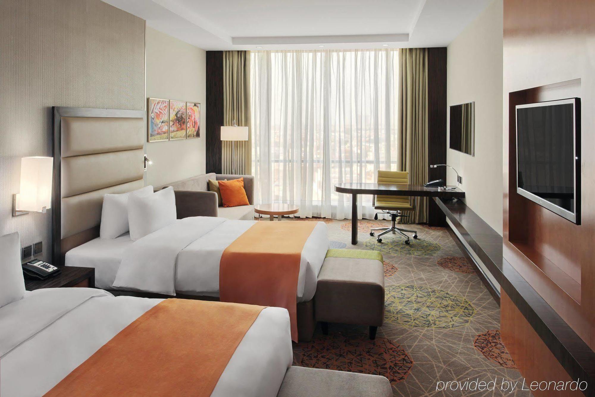Holiday Inn Jeddah Gateway, an IHG Hotel Bagian luar foto
